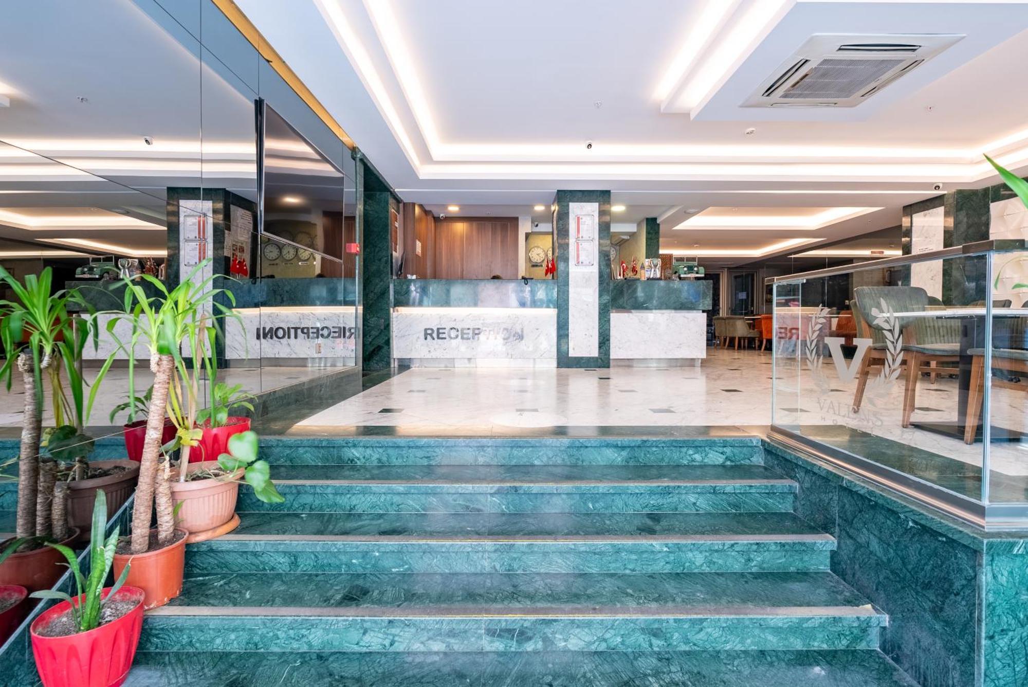 Valens Hotel Downtown Istanbul Exterior photo