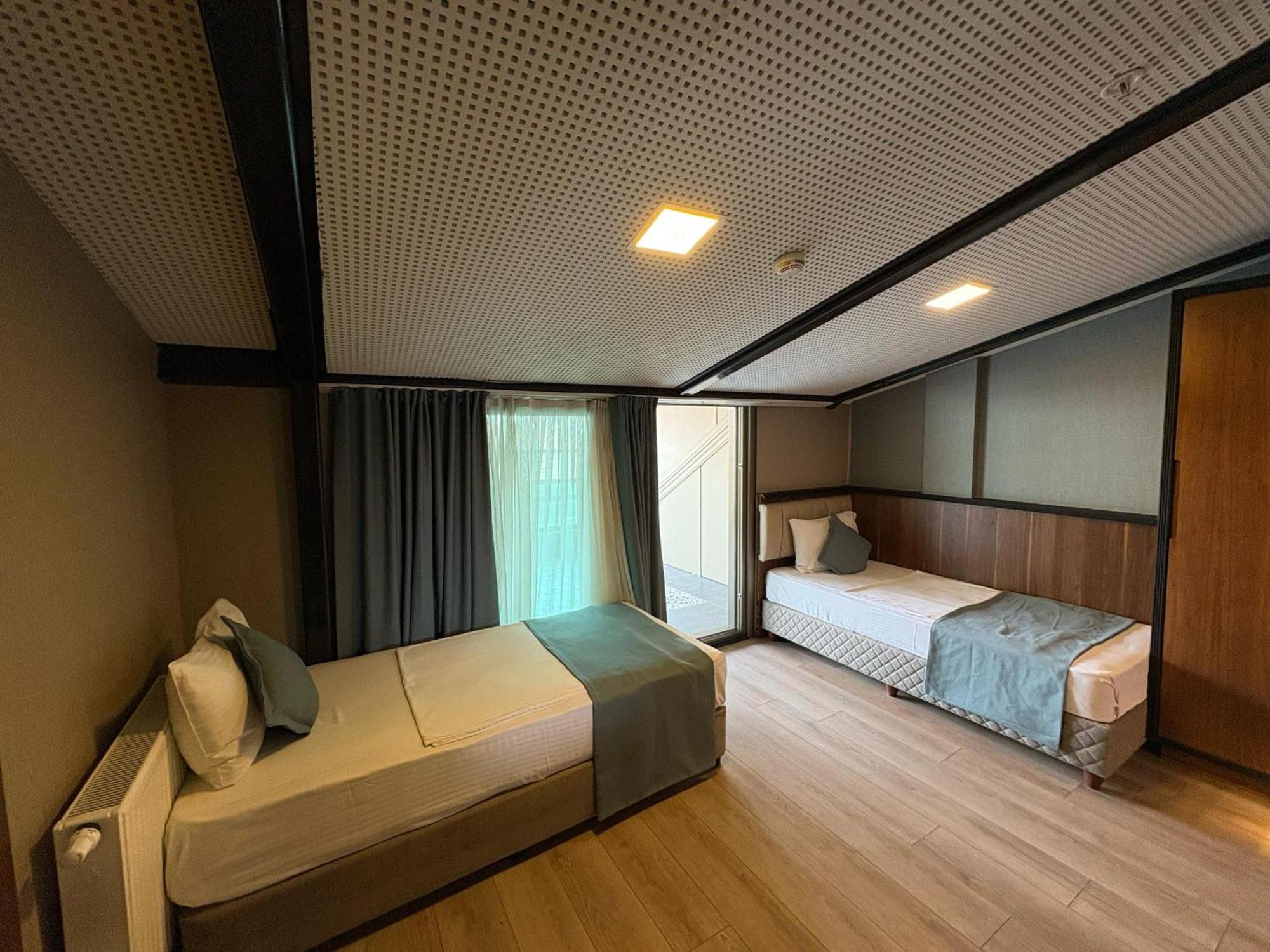 Valens Hotel Downtown Istanbul Exterior photo